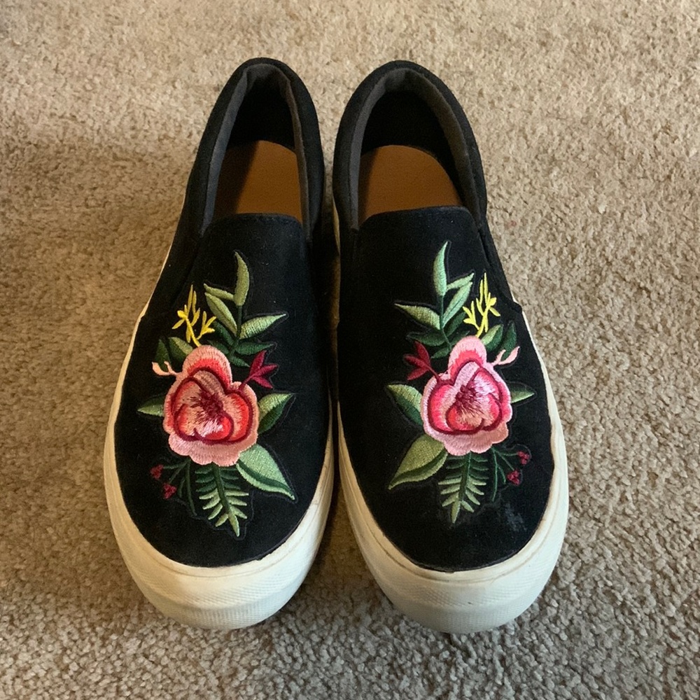 Slip on Black and Floral Shoes